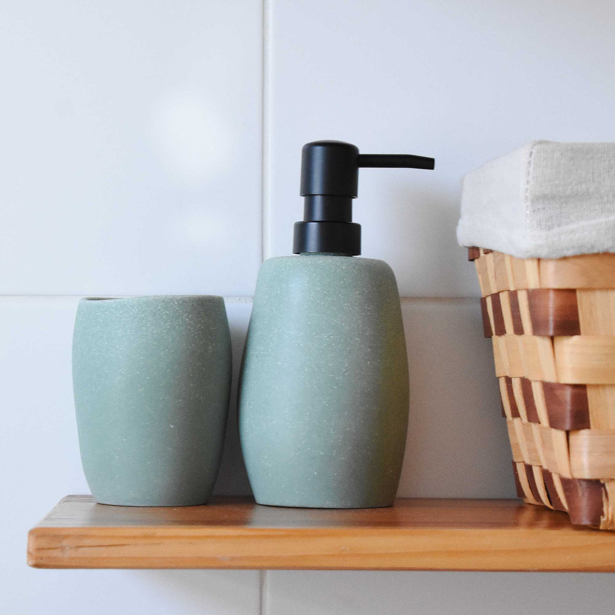 Set 2 accesorios de baño Dispensador de jabón y Vaso Moon