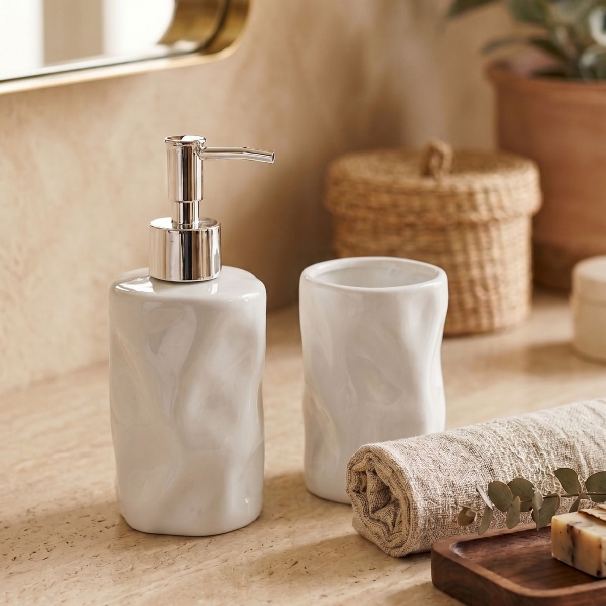 Set 2 accesorios de baño Dispensador de jabón y Vaso Cerámica Esculpida Blanco