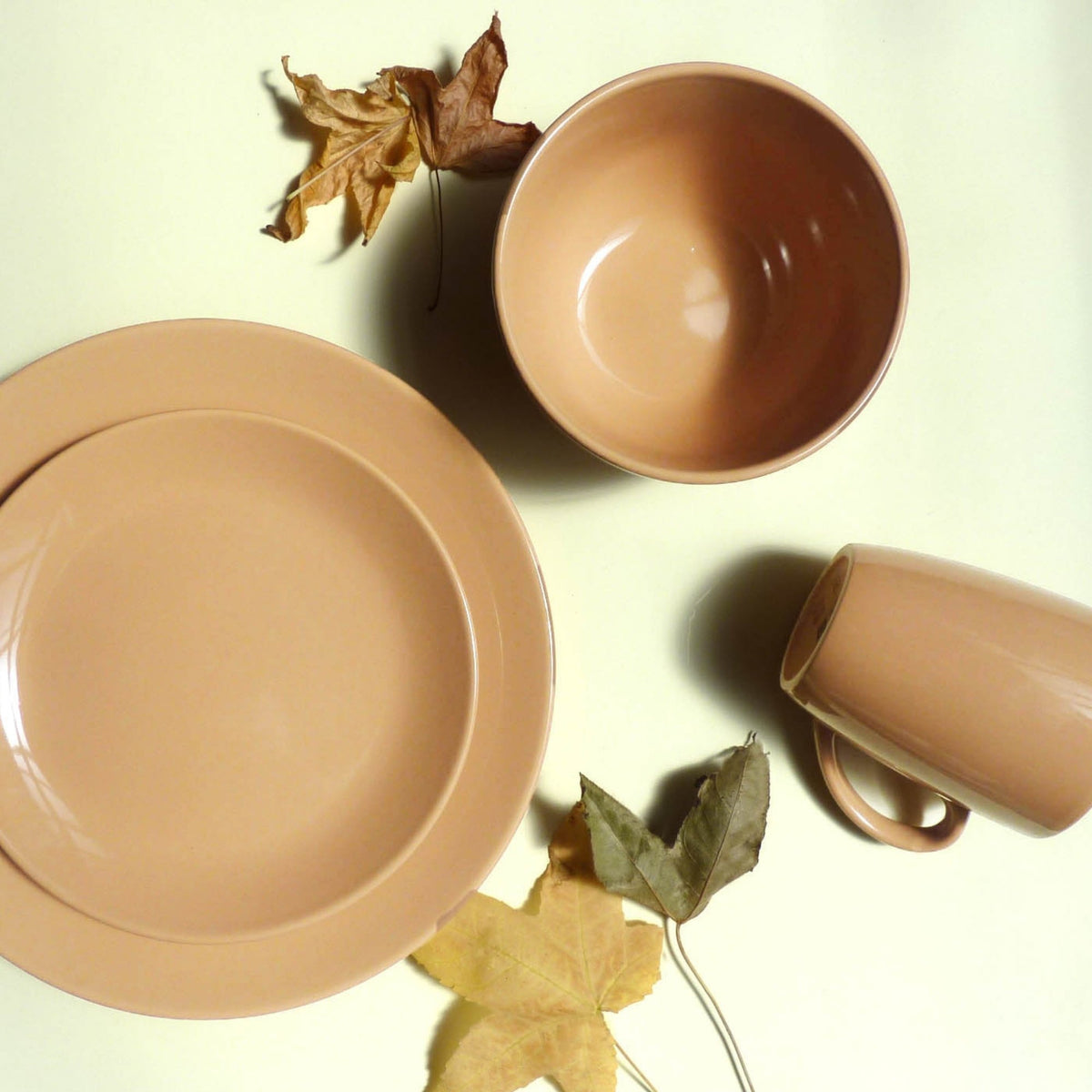 Juego de loza 16 piezas Vajilla Cerámica July Caramelo