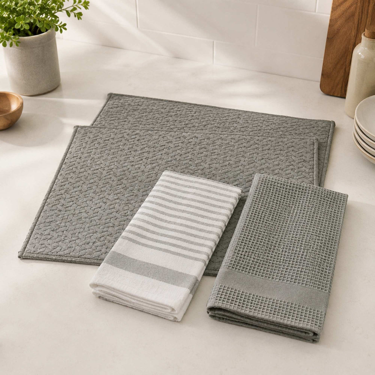 Kit Cocina Absorbente 4 Piezas: 2 Tapete Secaplatos + 2 Paños Algodón — Gris