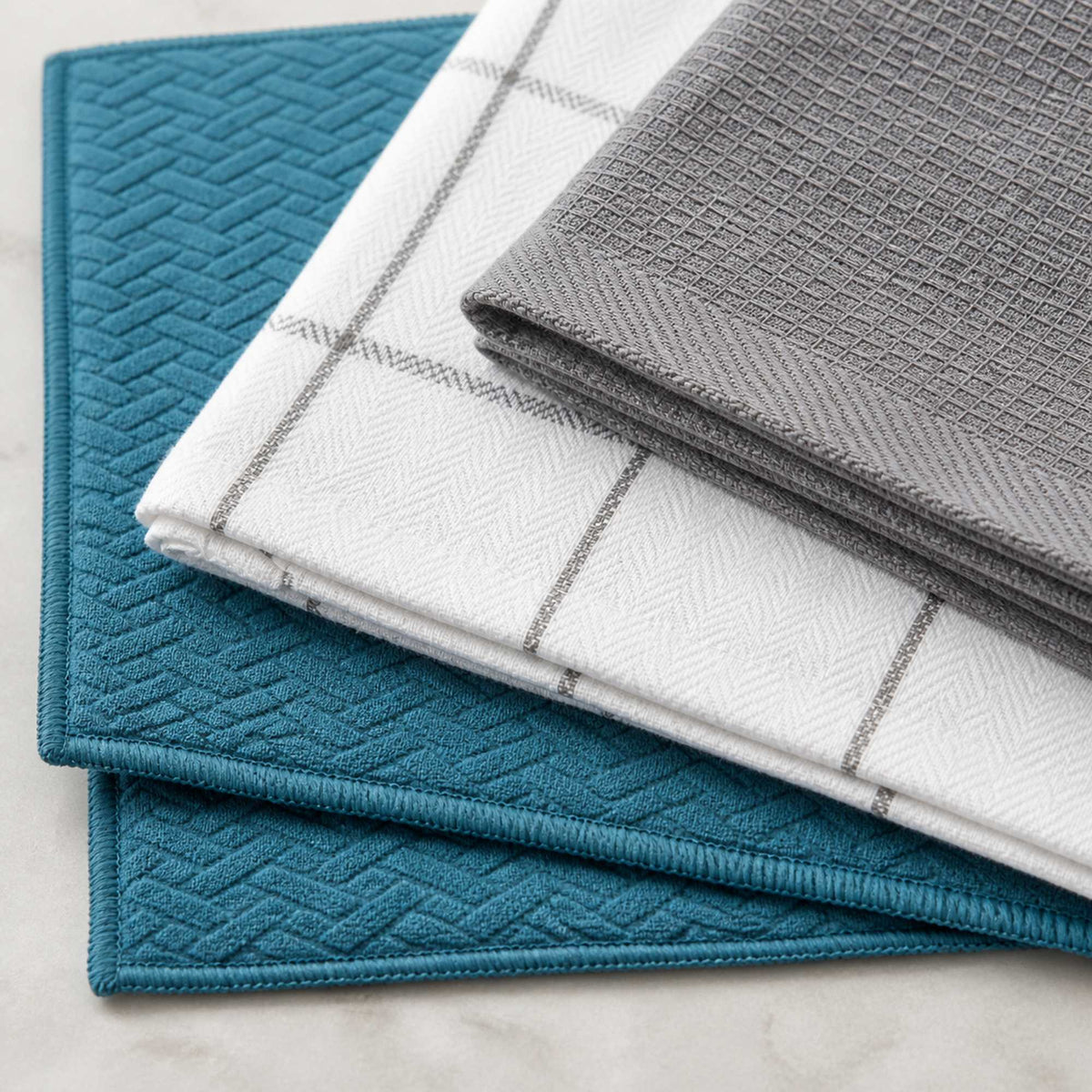 Kit Cocina Absorbente 4 Piezas: 2 Mat Secaplatos + 2 Paños Algodón — Turquesa / Cuadros Gris