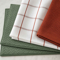 Kit Cocina Absorbente 4 Piezas: 2 Mat Secaplatos + 2 Paños Algodón — Verde Olivo / Cuadros Terracota