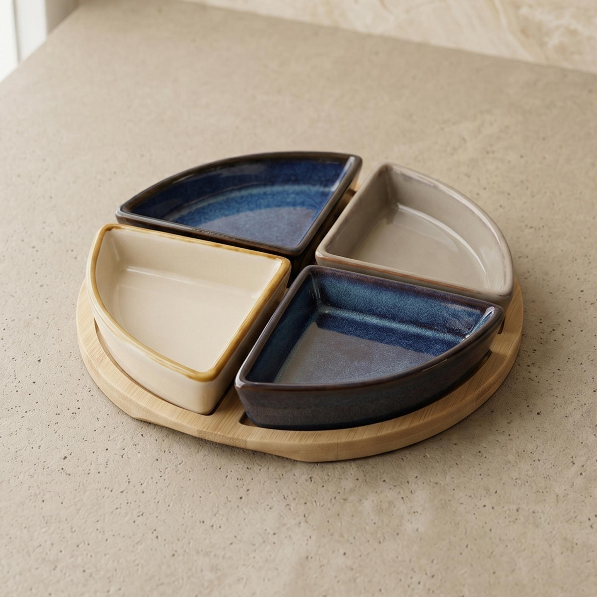 Set 4 Bowls Cerámica en Bandeja Bamboo Redonda 22 cm