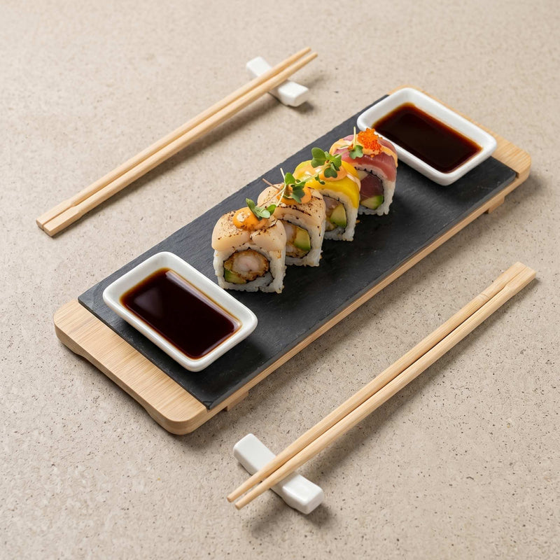 Set Sushi para 2 Personas en Tabla Bamboo y Palillos