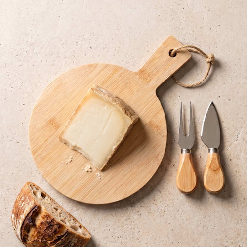 Set Tabla de Bamboo con 2 Cuchillos Queso 25x18 cm