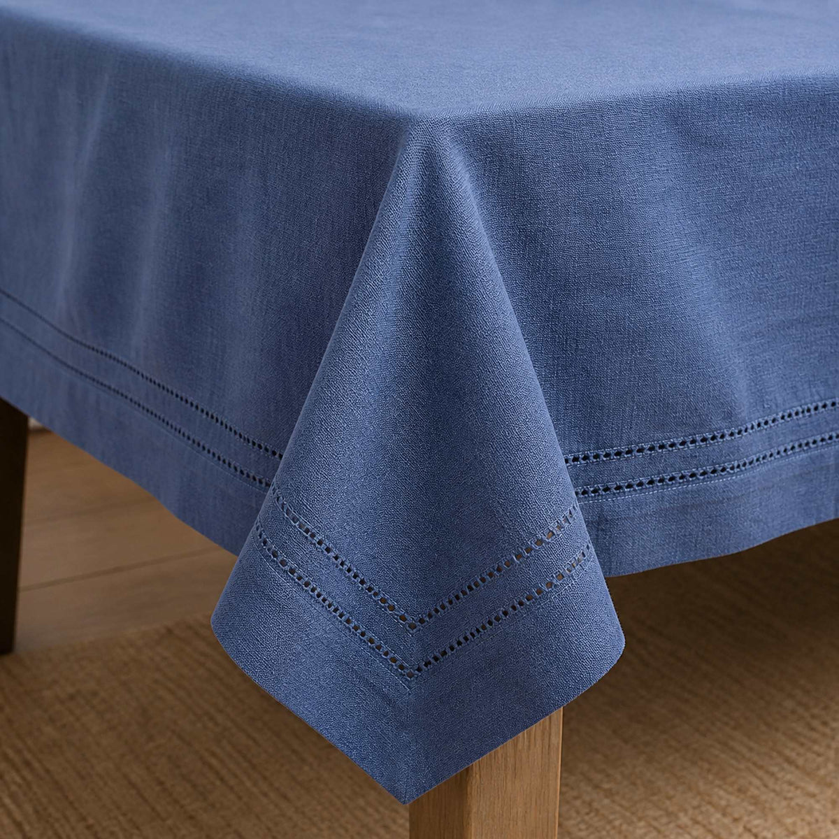 Mantel Picot Azul 160x230 cm esquina - Decoexpress