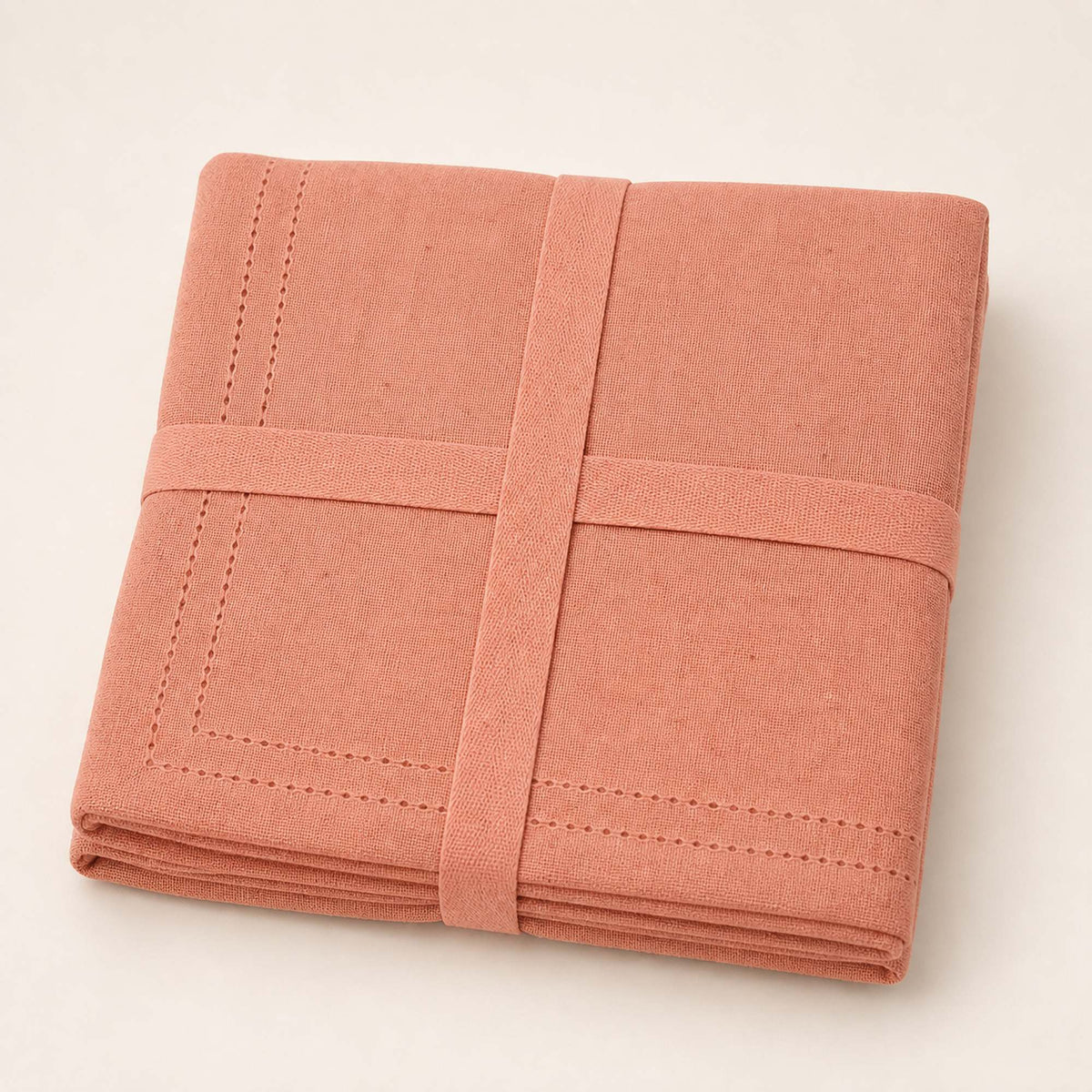 Mantel Picot Rosado - Decoexpress